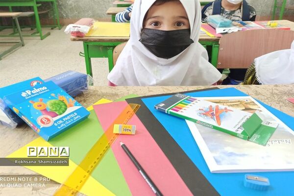 توزیع بسته‌های کمک آموزشی رایگان به روستاهای دارای ضریب محرومیت در امیدیه