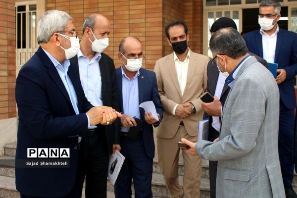 نشست معاون پارلمانی وزارت آموزش و پرورش با راهبران آموزشی استان در اهواز