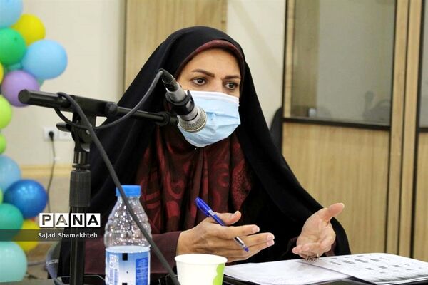 نشست معاون پارلمانی وزارت آموزش و پرورش با راهبران آموزشی استان در اهواز