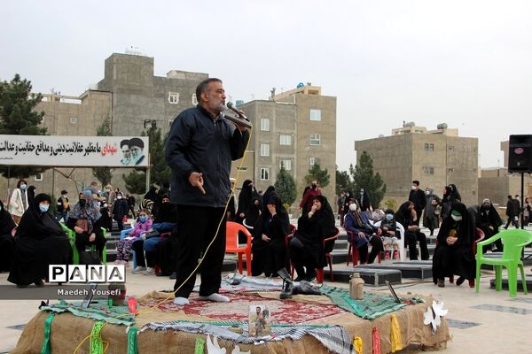 مراسم بزرگ شهدا با عنوان "با این ستاره‌ها" در اسلامشهر