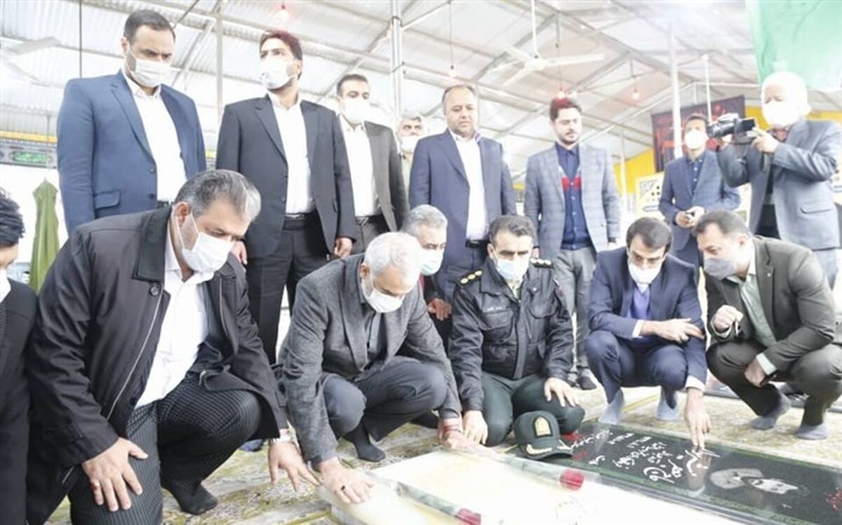 ادای احترام وزیر آموزش و پرورش به مقام شهدای فرهنگی و مدافع حرم «شهرستان قائم شهر»