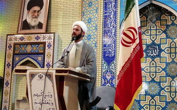 هدف و برنامه‌ریزی دشمنان، متوجه جوانان است