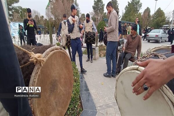ویژه برنامه نهال شیدایی در گلزار شهدای بهشت حضرت زهرا (س)