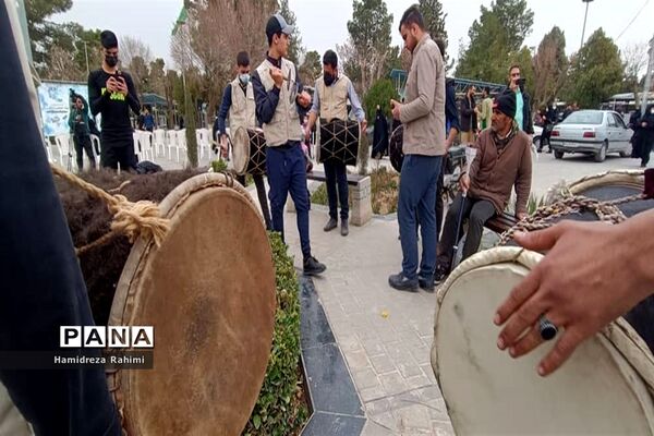 ویژه برنامه نهال شیدایی در گلزار شهدای بهشت حضرت زهرا (س)