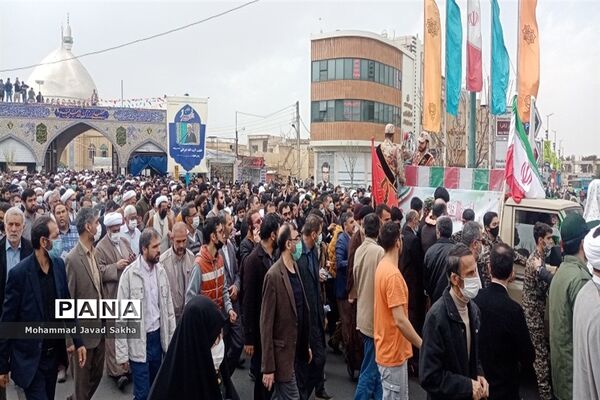 تشییع پیکر شهید مدافع حرم «احسان کربلایی پور» در قم