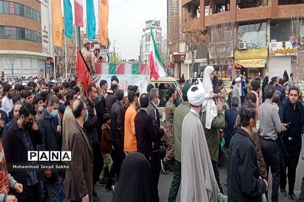تشییع پیکر شهید مدافع حرم «احسان کربلایی پور» در قم