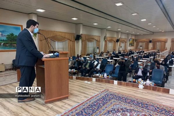 نشست وزیر آموزش و پرورش با فرهنگیان و دانش آموزان مازندران