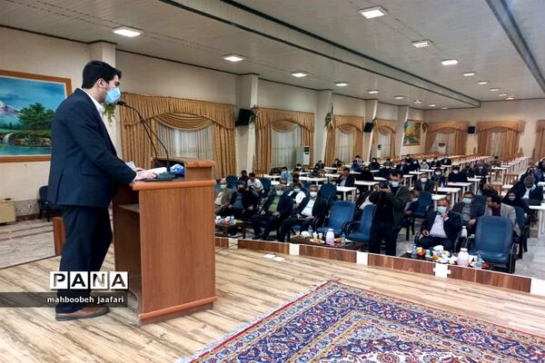 نشست وزیر آموزش و پرورش با فرهنگیان و دانش آموزان مازندران