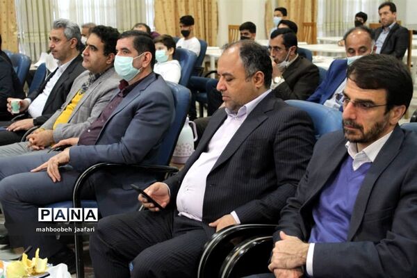 نشست وزیر آموزش و پرورش با فرهنگیان و دانش آموزان مازندران