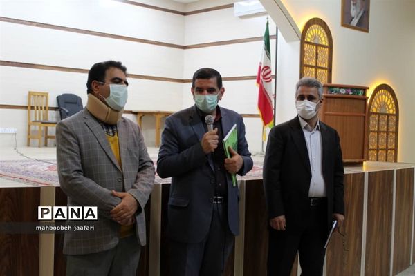 نشست وزیر آموزش و پرورش با فرهنگیان و دانش آموزان مازندران