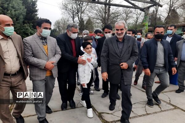 نشست وزیر آموزش و پرورش با فرهنگیان و دانش آموزان مازندران