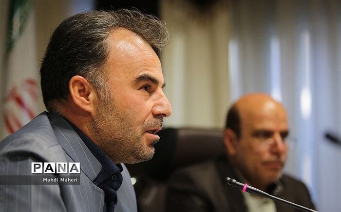 لزوم ارتباط بیشتر مدارس با مساجد