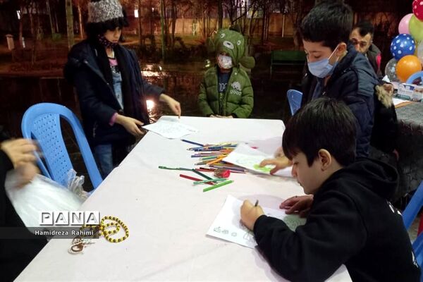 برگزاری غرفه‌های فرهنگی اجتماعی مهر ولایت در محله کیانشهر منطقه ۱۵