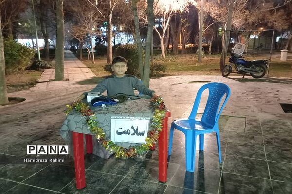 برگزاری غرفه‌های فرهنگی اجتماعی مهر ولایت در محله کیانشهر منطقه ۱۵