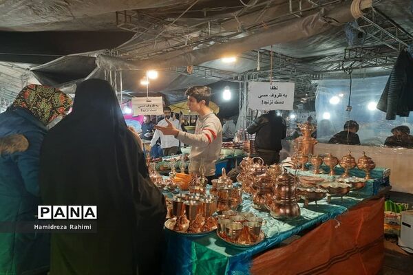 نمایشگاه صنایع دستی و سوغات اقوام در شهر ری
