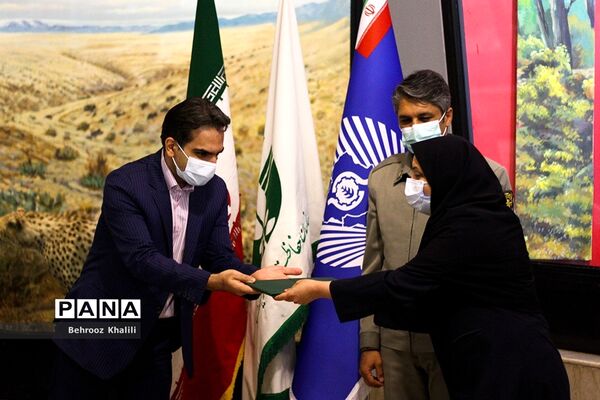 آیین درختکاری و رونمایی از پویش حفاظت از یوزپلنگ ایرانی