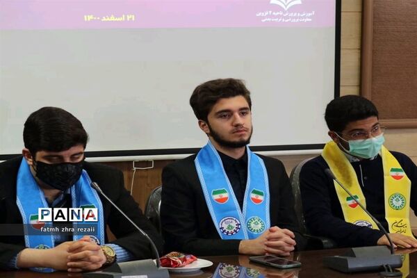 کارگاه آموزشی مجلس و شورای دانش‌آموزی ناحیه دو قزوین