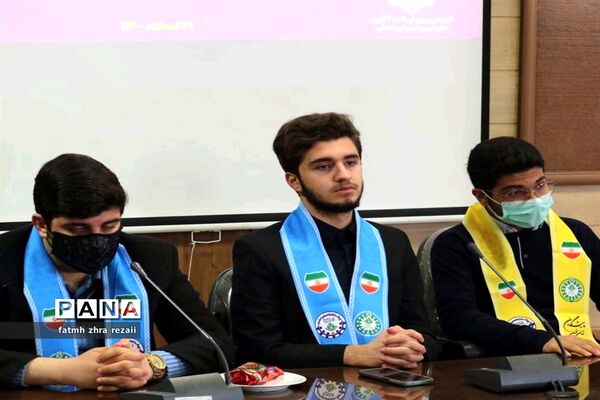 کارگاه آموزشی مجلس و شورای دانش‌آموزی ناحیه دو قزوین