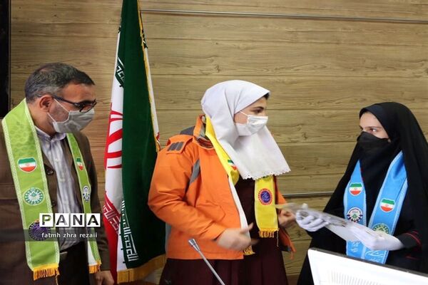 کارگاه آموزشی مجلس و شورای دانش‌آموزی ناحیه دو قزوین