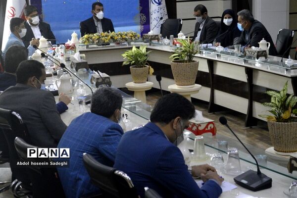 جلسه ستاد اسکان و رفاه آموزش و پرورش استان بوشهر