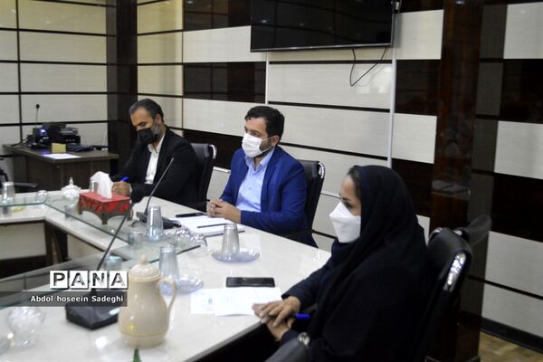 جلسه ستاد اسکان و رفاه آموزش و پرورش استان بوشهر