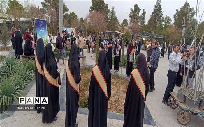 اولین جشنواره عکس با موضوع آیین‌های نوروزی و پنجشنبه آخر سال