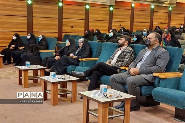 همایش گام دوم انقلاب و جشن اعیاد شعبانیه بسیج فرهنگیان و دانش‌آموزی ناحیه دو شهرری