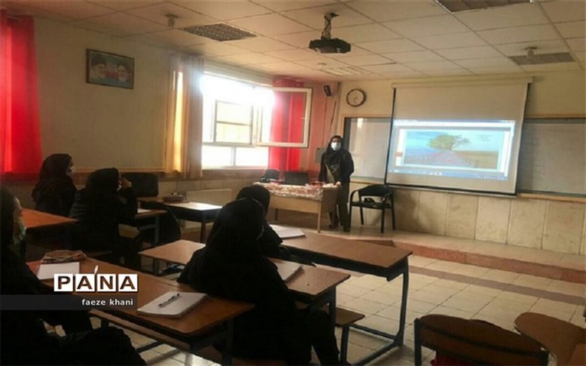 آموزش «طراحی مسیر خوب زیستن در زندگی مشترک» برای دانش‌آموزان ورامینی