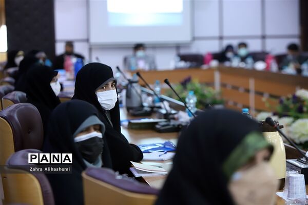 نشست هم‌اندیشی مراکز دارالقرآن الکریم معین حفظ قرآن