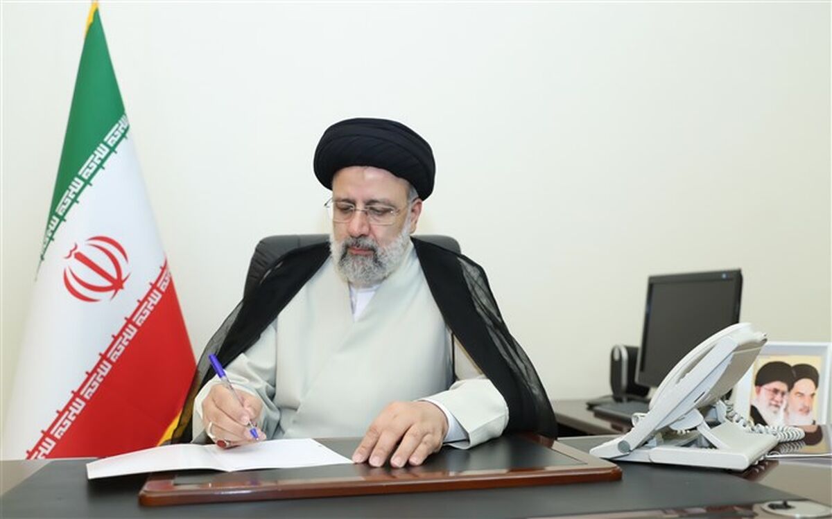 آیت الله رئیسی «قانون نظام رتبه‌بندی معلمان» را برای اجرا ابلاغ کرد