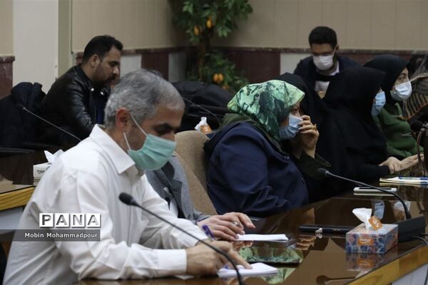 نشست خبری رئیس دانشگاه علوم‌ پزشکی تبریز
