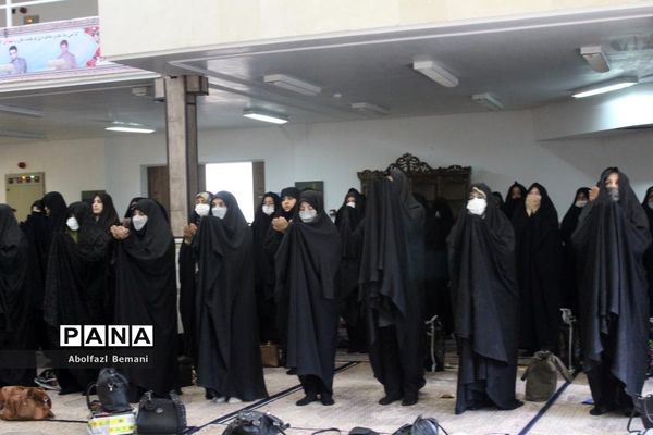 مراسم تقدیر از معاونان پرورشی ناحیه یک قم در اردوگاه ملاصدرا