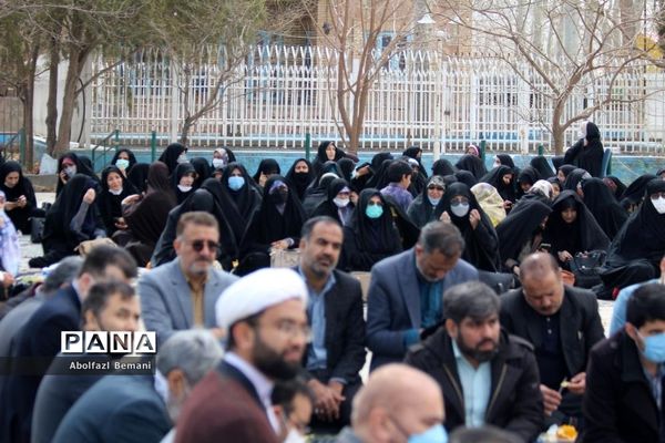 مراسم تقدیر از معاونان پرورشی ناحیه یک قم در اردوگاه ملاصدرا