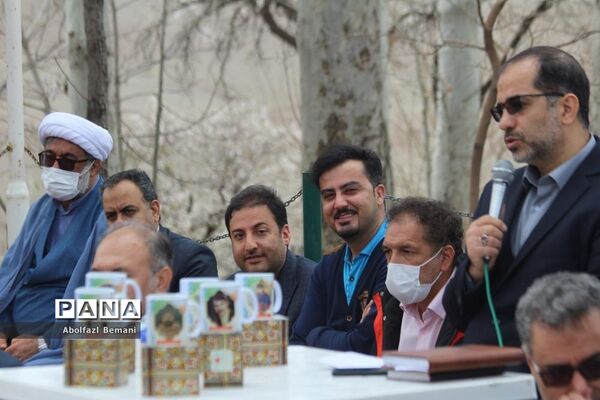 مراسم تقدیر از معاونان پرورشی ناحیه یک قم در اردوگاه ملاصدرا
