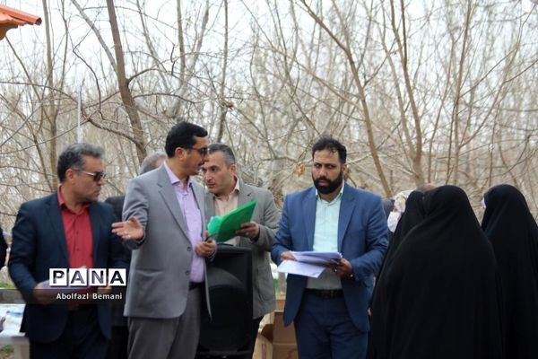 مراسم تقدیر از معاونان پرورشی ناحیه یک قم در اردوگاه ملاصدرا