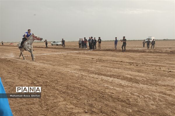 برگزاری اولین دوره مسابقات اسب‌سواری در شهرستان امیدیه