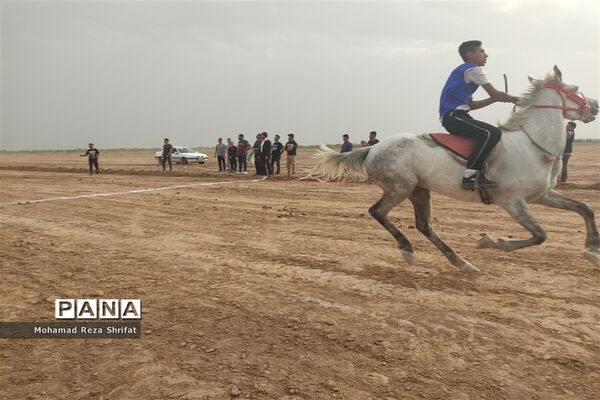 برگزاری اولین دوره مسابقات اسب‌سواری در شهرستان امیدیه