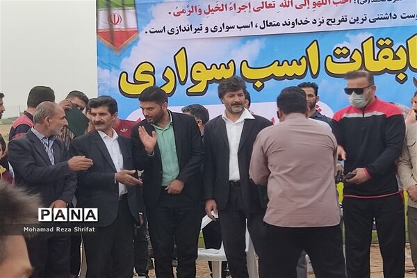 برگزاری اولین دوره مسابقات اسب‌سواری در شهرستان امیدیه