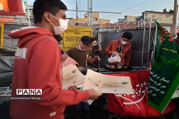 برپایی غرفه دانش‌آموزی به مناسبت نیمه شعبان