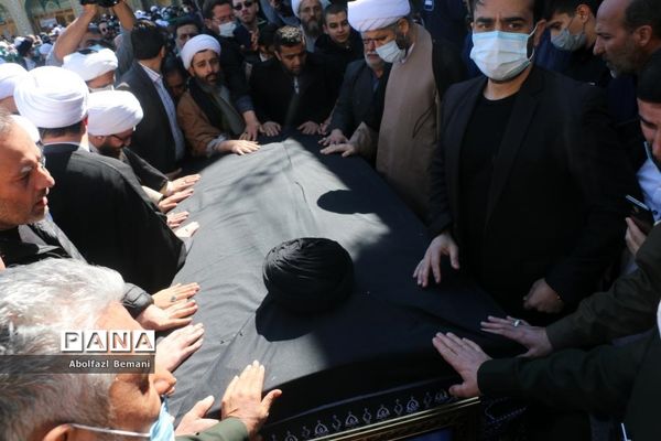 تشییع پیکر آیت الله علوی گرگانی در قم