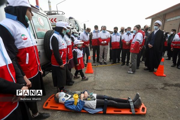 مانور عملیاتی امداد و نجات دانش‌آموزی طرح ملی دادرس