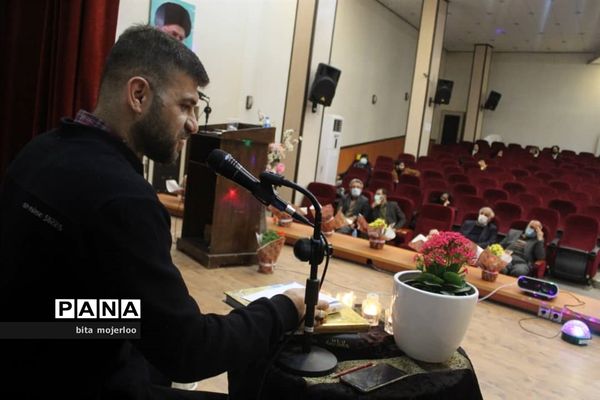 نشست بزرگداشت حکیم نظامی گنجوی در گلوگاه