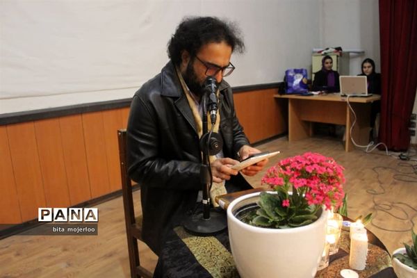 نشست بزرگداشت حکیم نظامی گنجوی در گلوگاه