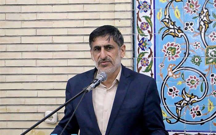 در امر خدمت رسانی، منت گذار نباشیم، بلکه منت پذیر باشیم