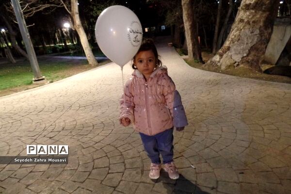 پویش «حال خوب» توسط دانش آموزان منطقه ۱۳ در بوستان قیطریه