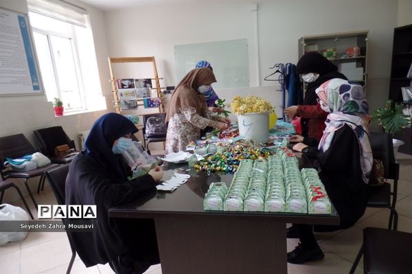 پویش «حال خوب» توسط دانش آموزان منطقه ۱۳ در بوستان قیطریه