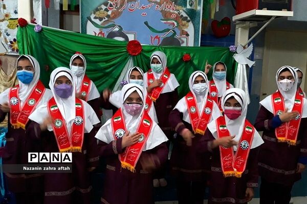 جشن میلاد امام‌زمان(ع) در مدرسه حضرت زهرا(س) رودهن