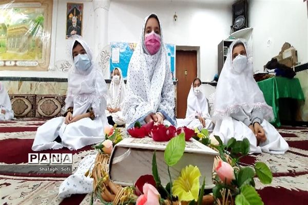 برگزاری جشن تکلیف دانش‌آموزان دختر و پسر در امیدیه