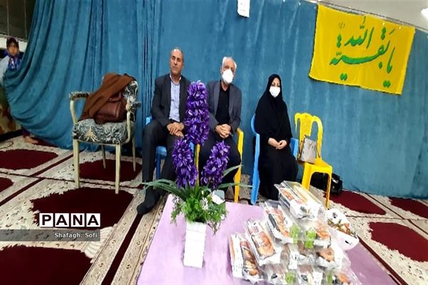 برگزاری جشن تکلیف دانش‌آموزان دختر و پسر در امیدیه