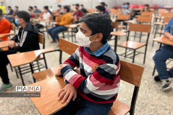 برگزاری جشن تکلیف دانش‌آموزان دختر و پسر در امیدیه